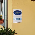 فندق Effeld
