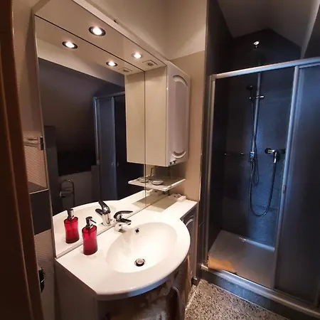 Hotel Effeld 4*