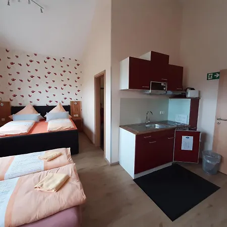 Effeld Hotel
