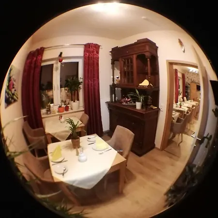 Effeld 4* 瓦森贝格