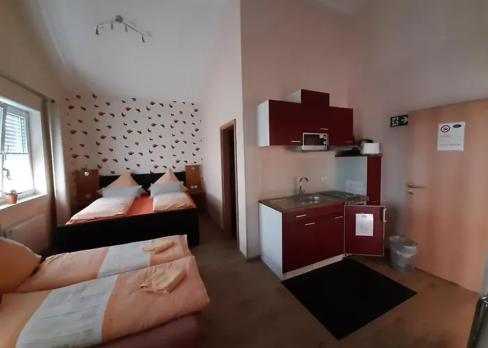 Hotel Effeld 4*
